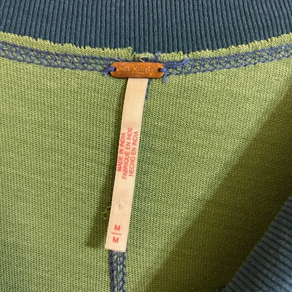 FREE PEOPLE Sweater dress - Picture 3 of 5